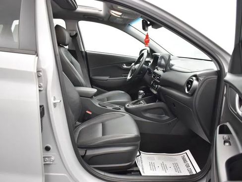 Used 2022 Hyundai Kona Limited w/ Cargo Package image 17