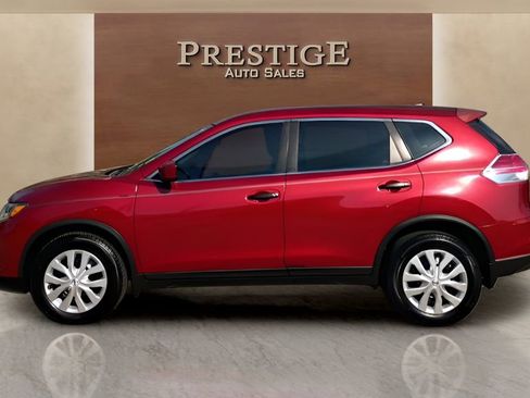 Used 2016 Nissan Rogue S image 4