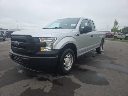 Used 2015 Ford F150 XL RWD image 5