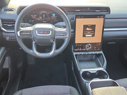 Certified 2026 GMC Terrain Elevation FWD image 11