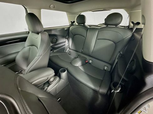 Certified 2024 MINI Cooper S image 25