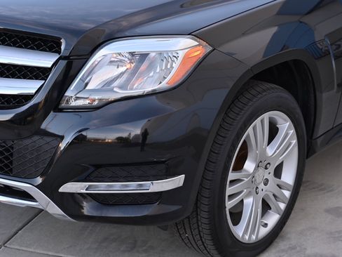 Used 2014 Mercedes-Benz GLK 350 2WD image 24