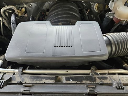 Used 2023 Chevrolet Tahoe Z71 image 33