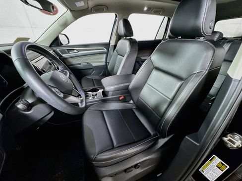 Used 2023 Volkswagen Atlas SE w/ Panoramic Sunroof Package AWD/4WD image 15
