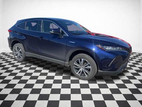 Used 2021 Toyota Venza LE image 29