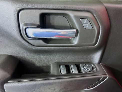 Used 2023 Chevrolet Silverado 1500 Custom w/ LPO, Dark Essentials Package AWD/4WD image 17