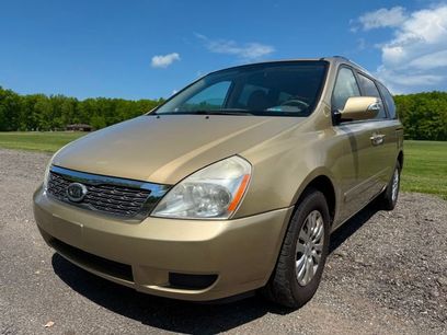 Used 2011 Kia Sedona LX