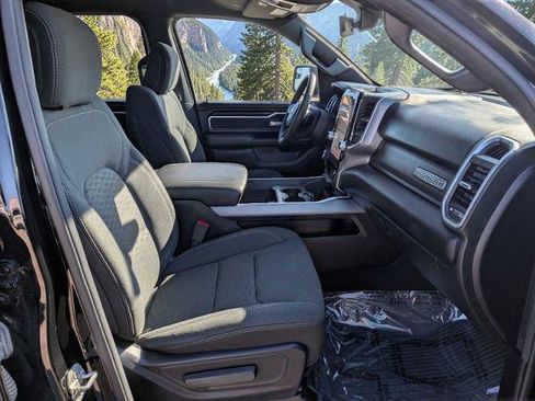 Used 2025 RAM 1500 Big Horn AWD/4WD image 17