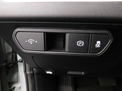 Used 2025 Kia K4 LXS image 23