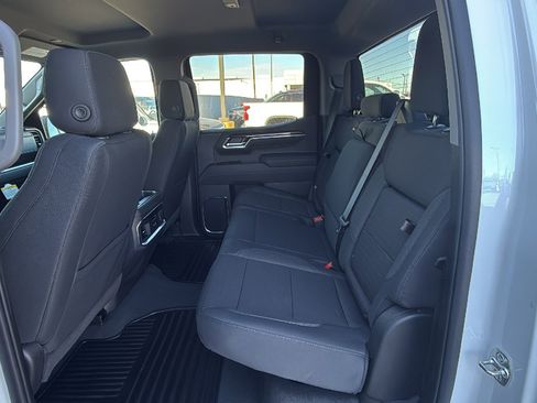 New 2026 GMC Sierra 1500 Elevation image 14