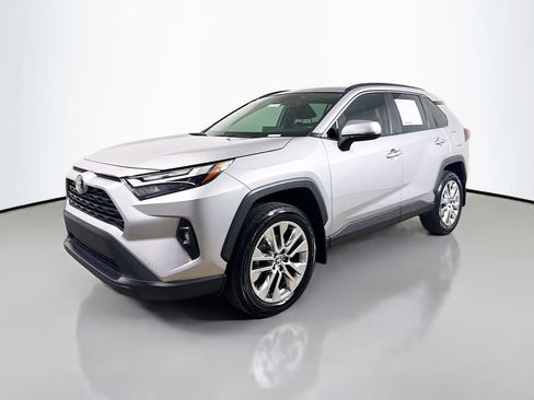 Used 2024 Toyota RAV4 XLE Premium image 3