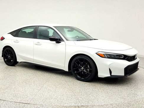 Used 2025 Honda Civic Sport image 3