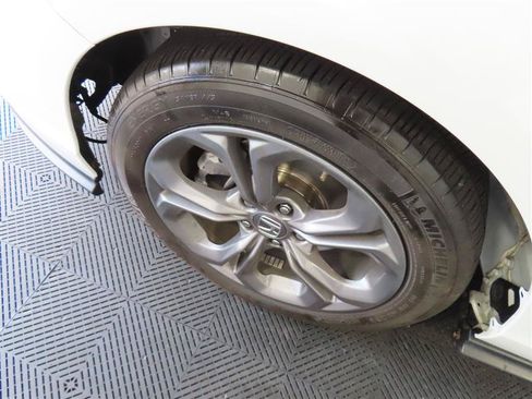 Used 2024 Honda Accord EX image 6