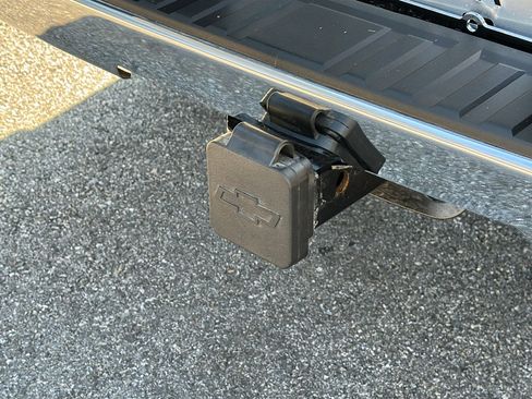 Used 2018 Chevrolet Silverado 1500 LT w/ All Star Edition image 12