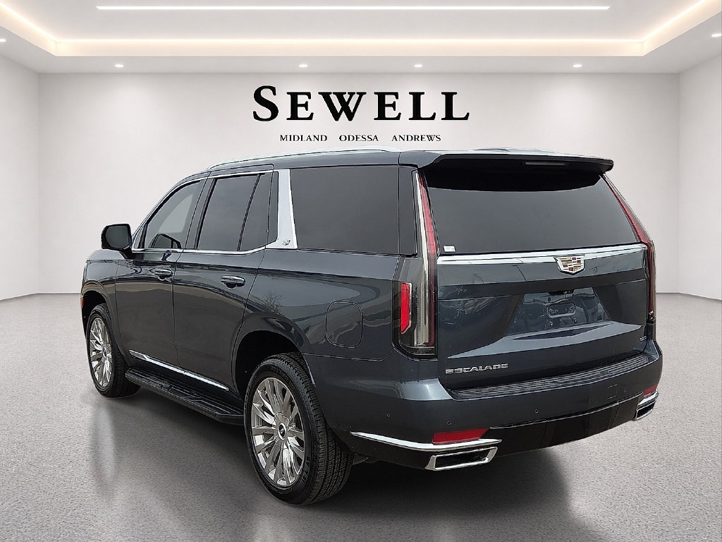Used 2021 Cadillac Escalade Premium Luxury w/ LPO, Floor Liner Package AWD/4WD image 3