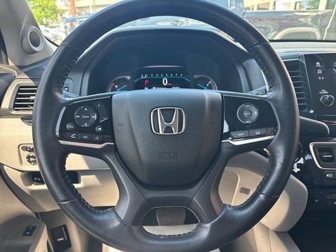 Used 2021 Honda Pilot Touring image 31