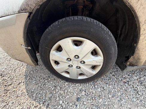 Used 2004 Honda Accord LX image 11