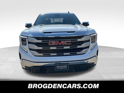 New 2026 GMC Sierra 1500 SLE w/ X31 Off-Road Package image 8