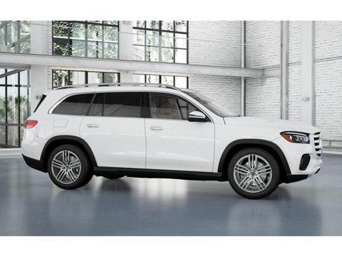 New 2026 Mercedes-Benz GLS 450 4MATIC image 14