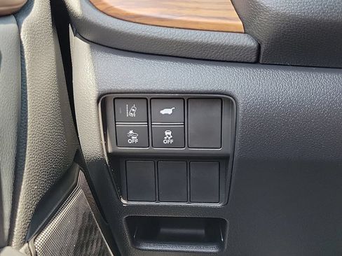 Used 2022 Honda CR-V Touring image 14