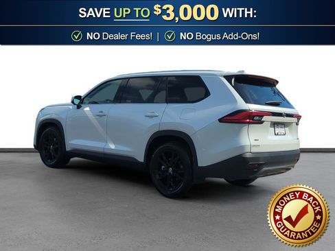 Used 2024 Toyota Grand Highlander Platinum image 4