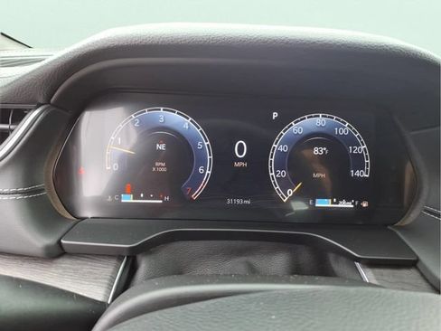 Used 2024 Jeep Grand Cherokee Limited AWD/4WD image 21