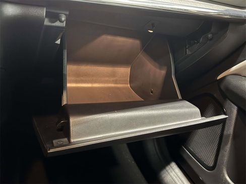 Used 2022 Jeep Compass Limited image 30