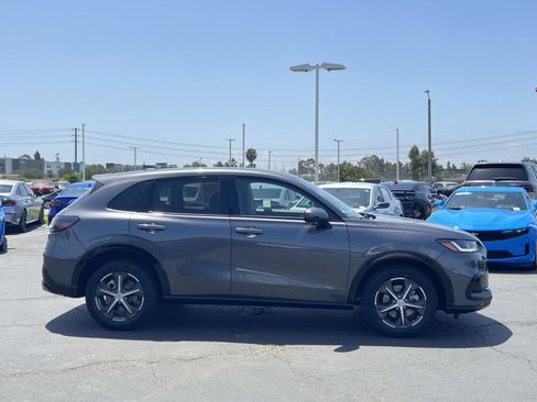 Certified 2024 Honda HR-V EX-L image 27