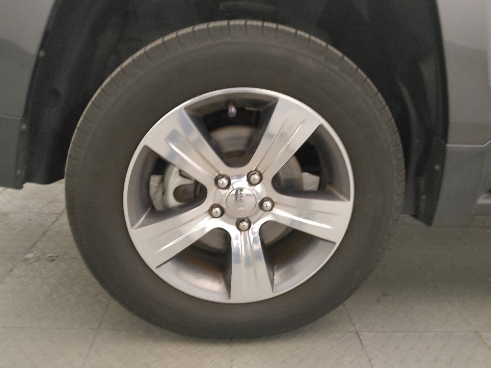 Used 2017 Jeep Patriot High Altitude AWD/4WD image 31