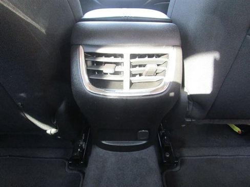 Used 2024 Chevrolet Malibu LT image 22