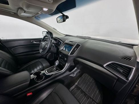 Used 2018 Ford Edge SEL w/ Equipment Group 201A FWD image 29