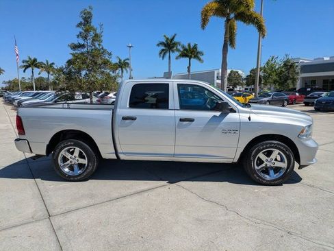 Used 2017 RAM 1500 Express RWD image 5