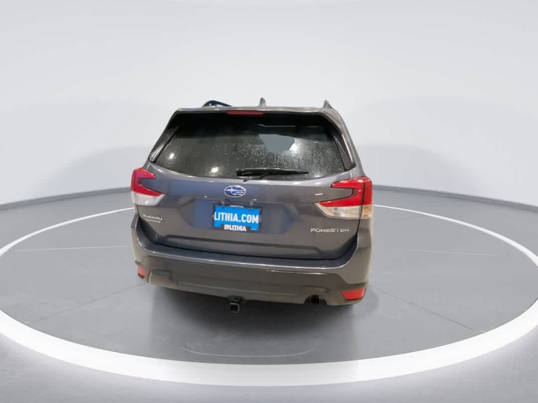 Used 2022 Subaru Forester Premium AWD/4WD image 7