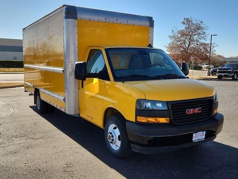 Used 2021 GMC Savana 3500 Extended w/ Power Convenience Package RWD image 6