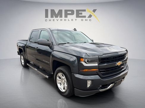 Used 2017 Chevrolet Silverado 1500 LT w/ All Star Edition AWD/4WD image 7