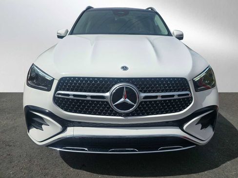 New 2026 Mercedes-Benz GLE 450e 4MATIC image 8