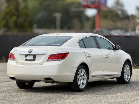 Used 2013 Buick LaCrosse Premium image 9