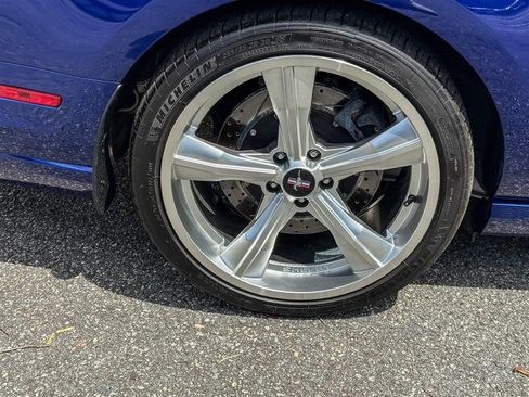 Used 2014 Ford Mustang GT Premium w/ GT Track Package RWD image 31