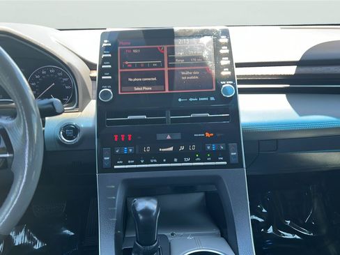 Used 2019 Toyota Avalon Limited w/ Advanced Safety Package FWD image 10