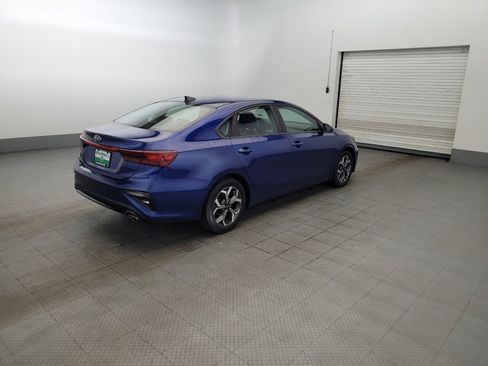 Used 2019 Kia Forte LXS FWD image 10