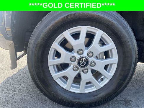 Certified 2024 Toyota Tacoma SR5 AWD/4WD image 13