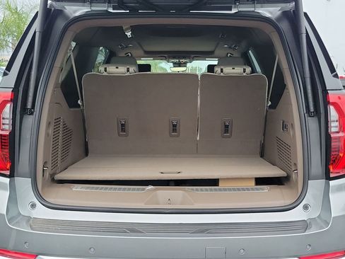 New 2026 GMC Yukon XL Denali w/ Denali Reserve Package AWD/4WD image 6