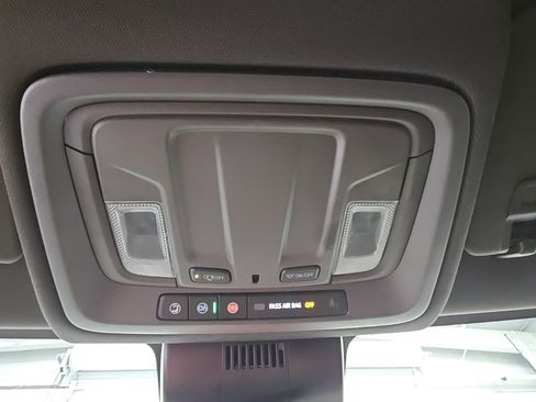 Used 2023 GMC Sierra 1500 SLT w/ SLT Premium Package image 24