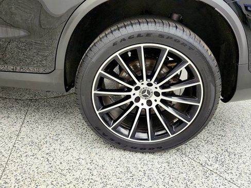 Used 2023 Mercedes-Benz GLC 300 4MATIC Coupe image 9