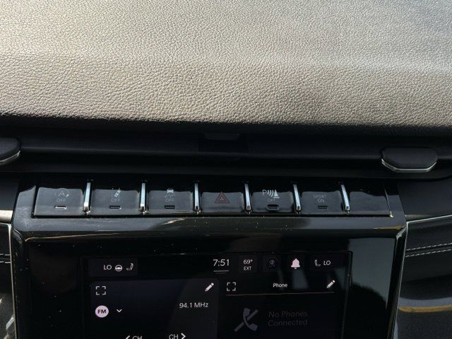 Used 2022 Jeep Grand Cherokee Altitude AWD/4WD image 44