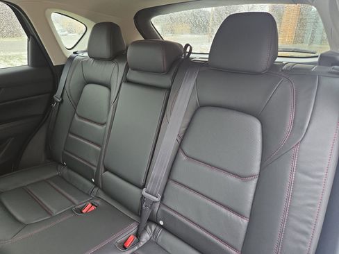 New 2025 MAZDA CX-5 Carbon Edition image 13