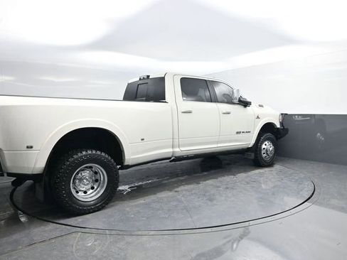 Used 2020 RAM 3500 Limited image 10