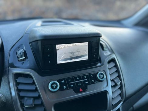 Used 2022 Ford Transit Connect XL image 21