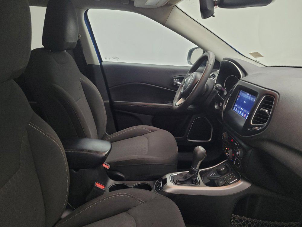 Used 2020 Jeep Compass Sport AWD/4WD image 21
