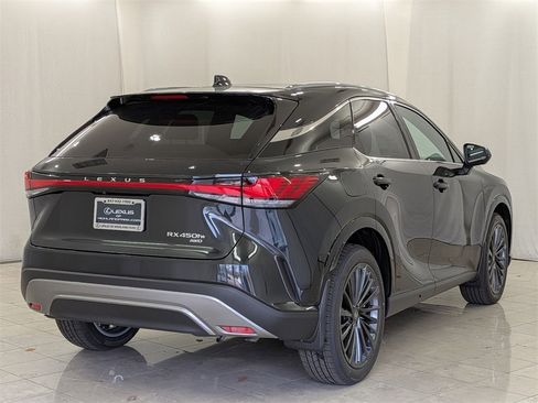 New 2026 Lexus RX 450h Luxury image 11